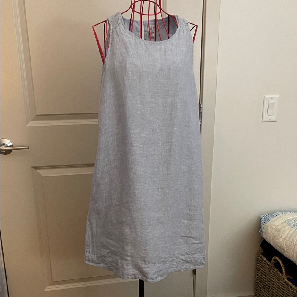 Nicole Miller Light Gray Midi Dress